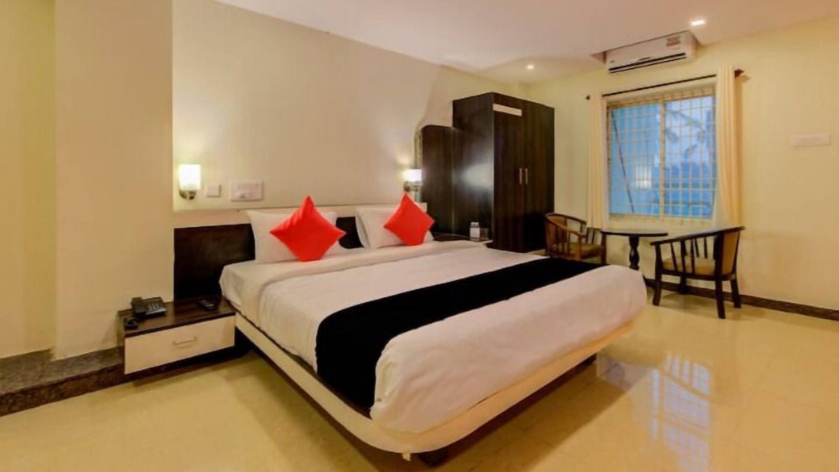 Tumkur Hotel | Hotel Beehive Grand