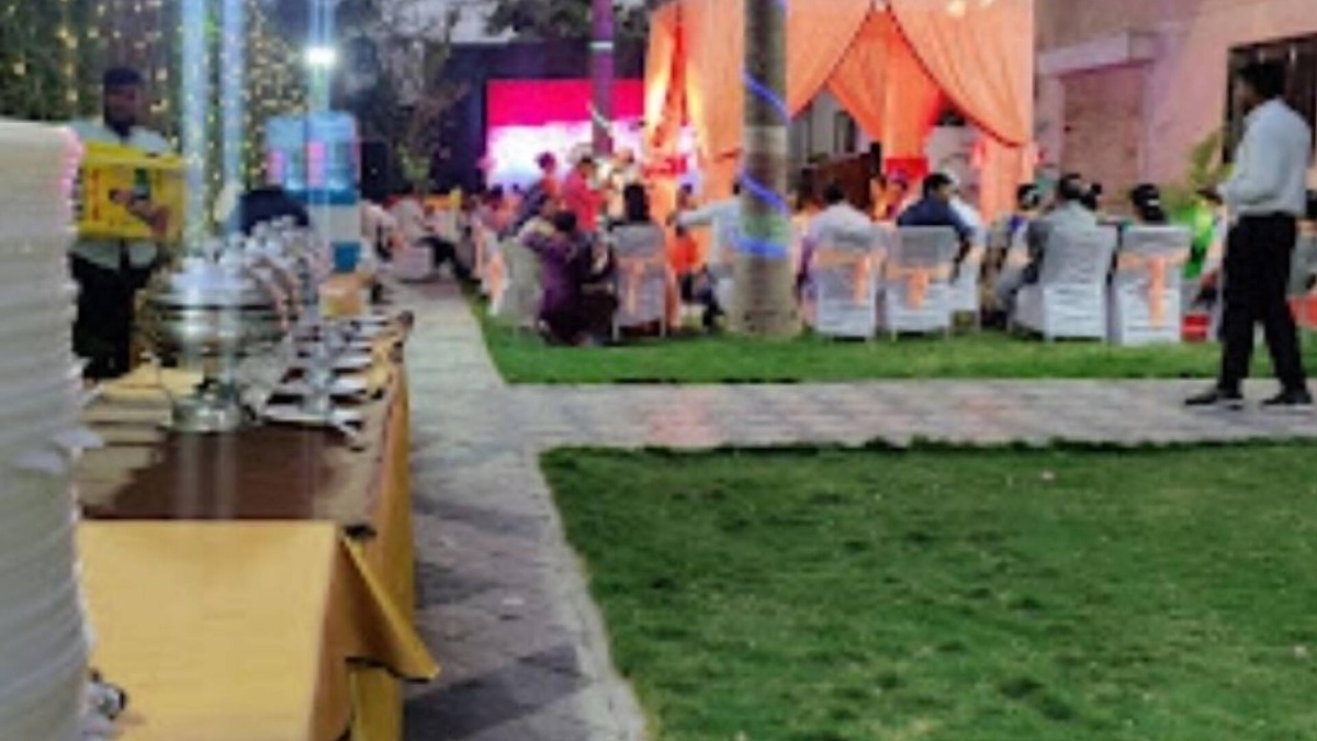 Gangapur Hotel | Hotel Bhondawe Palace