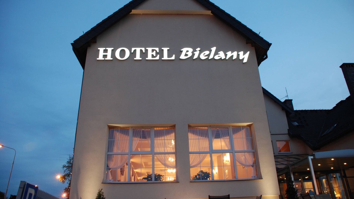Tyniec Maly Hotel | Hotel Bielany