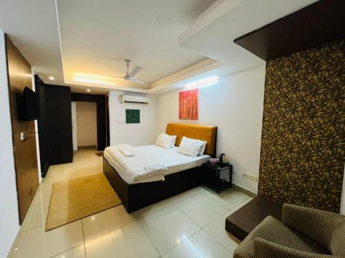 Mahipalpur Extension Bed & Breakfast | Hotel Blue Moon - Hauz Khas Village