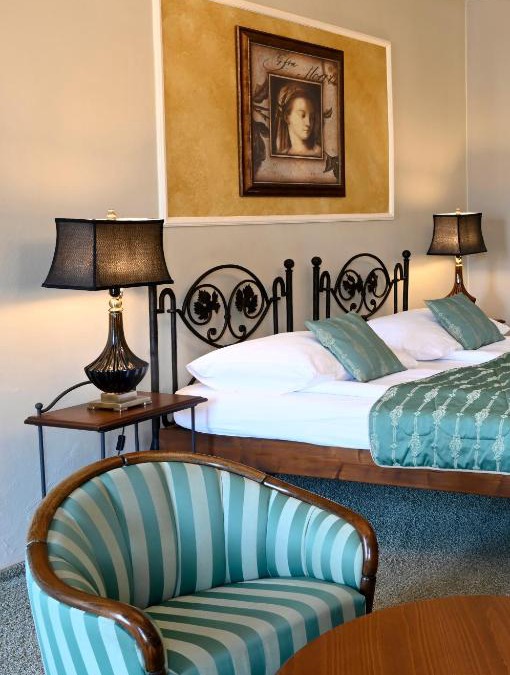 Kromeriz Hotel | Hotel Bouček
