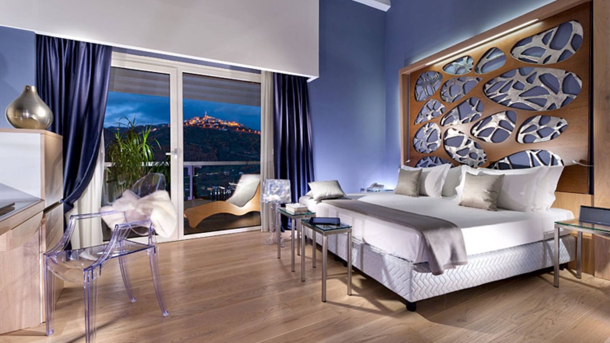 Picerno Hotel | Hotel Bouganville
