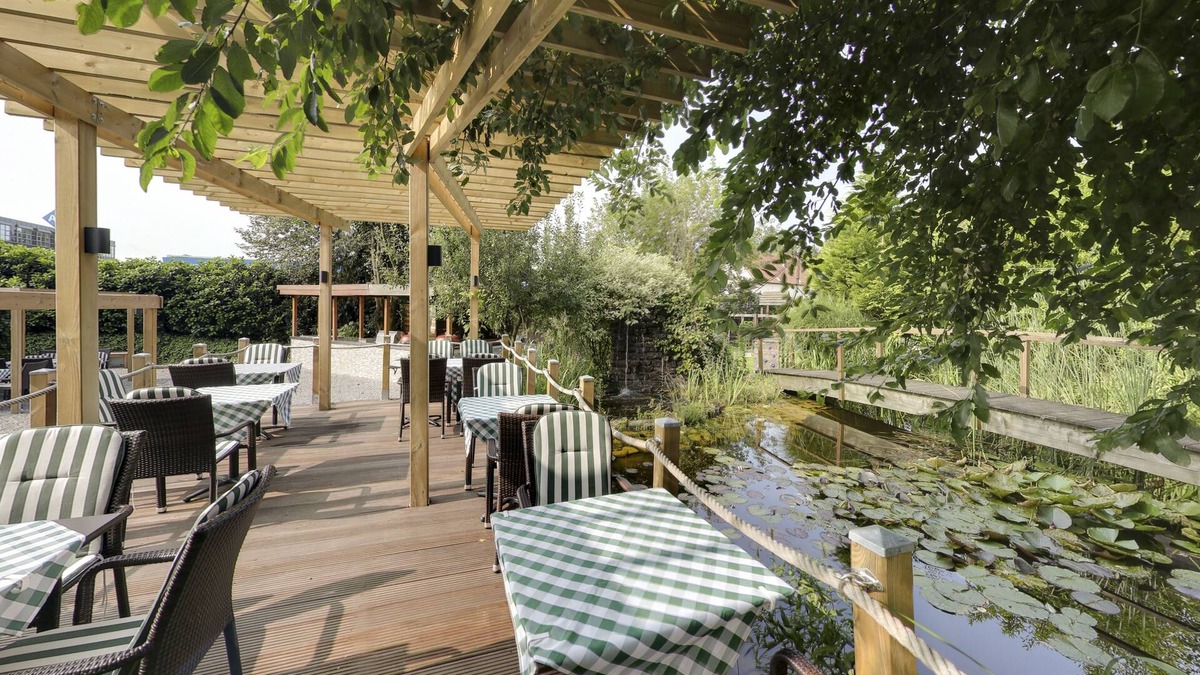 Brackwede Hotel | Hotel Brackweder Hof