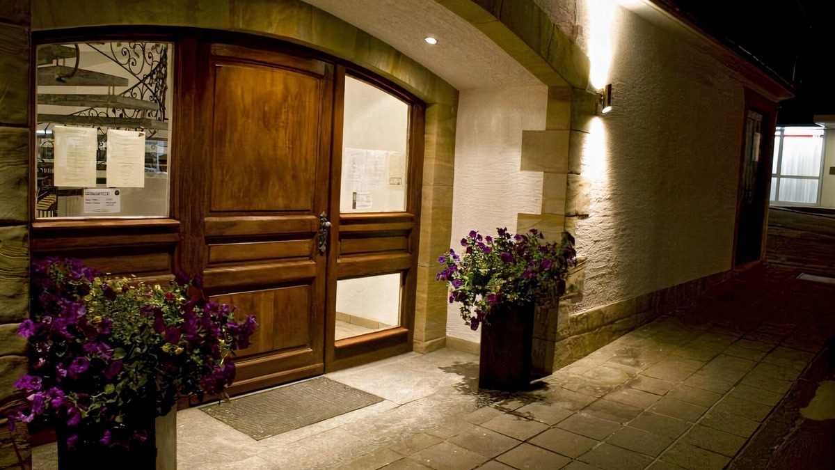 Hoechst im Odenwald Hotel | Hotel Burg Breuberg
