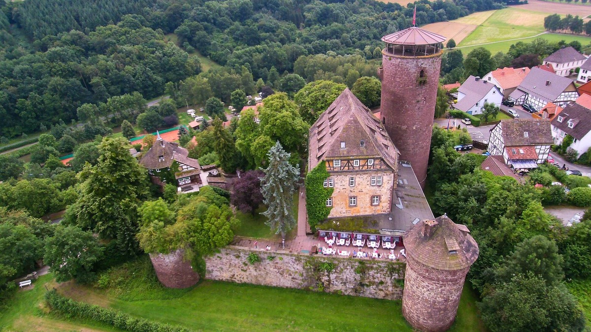 Stammen Hotel | Hotel Burg Trendelburg