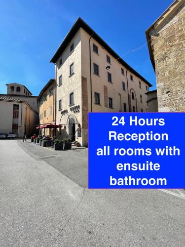 Pisa City Centre Hotel | Hotel Caffè Verdi - 24 hours Reception