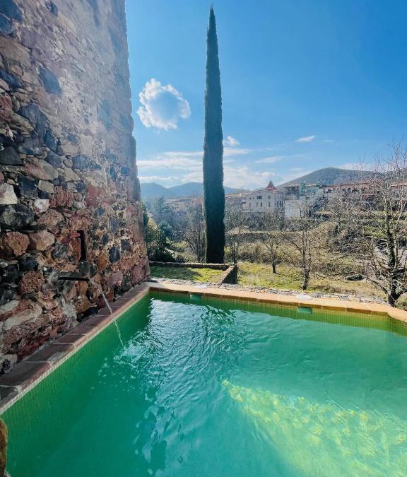 Santa Pau Hotel | Hotel Cal Sastre