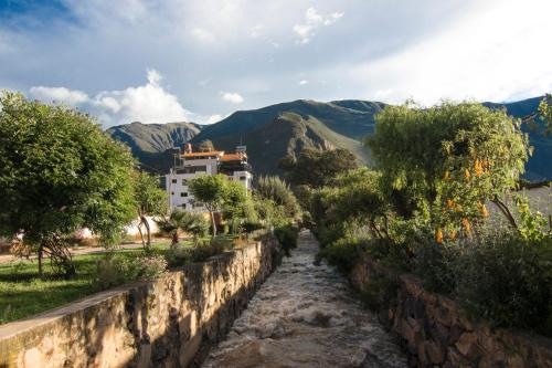Calca Hotel | Hotel California Calca