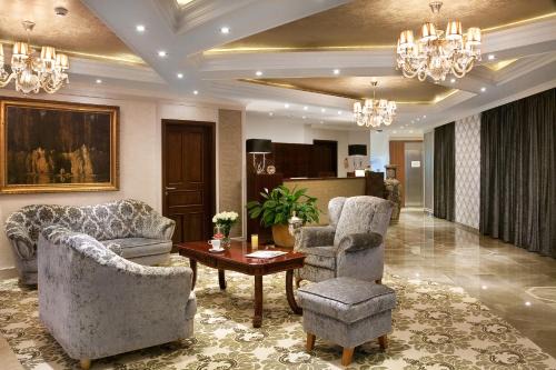 Gyor Hotel | Hotel Capitulum