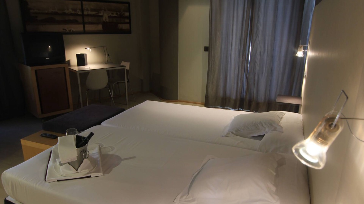 Ferrol Hotel | Hotel Carris Almirante