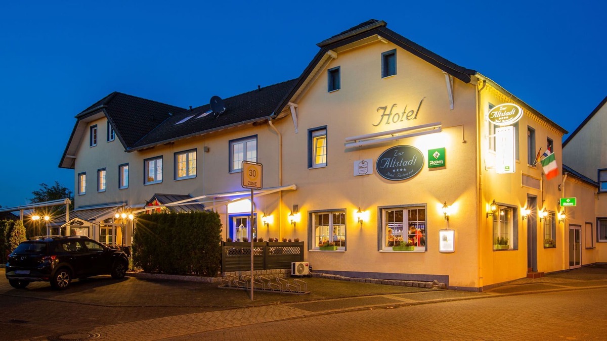 Effeld Hotel | Hotel CASA Altstadt