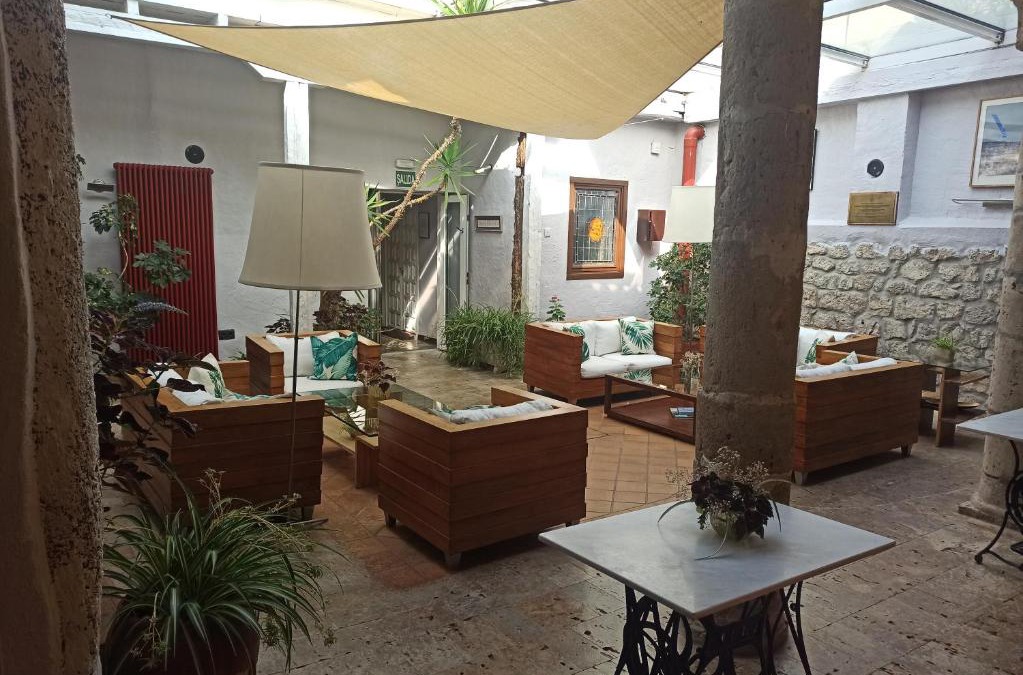Ampudia Hotel | Hotel Casa del Abad