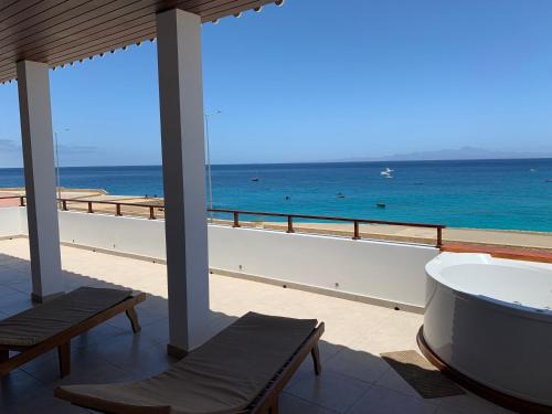 Vila do Maio House | Hotel Casa Evora - luxury and beach front