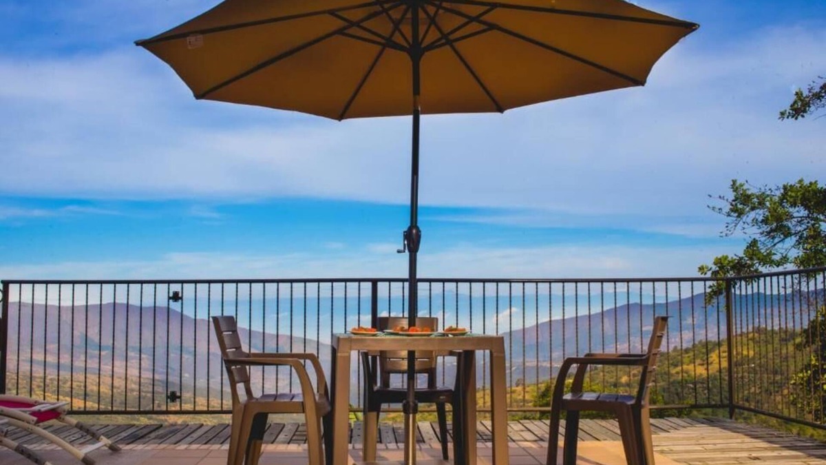 Arbelaez Hotel | Hotel Casa Portones
