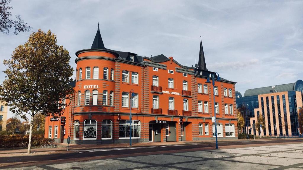 Bitterfeld Hotel | Hotel "Central" Inh Carolin Krause