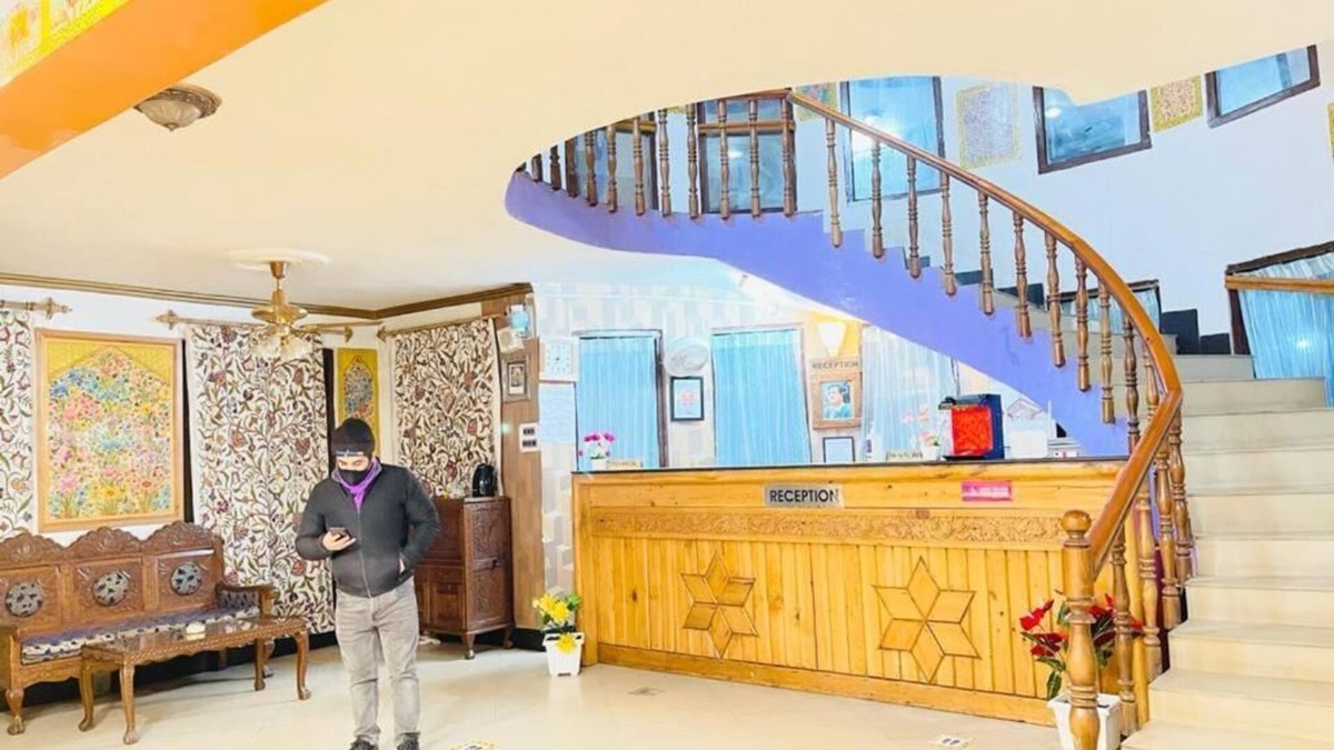 Sudarbal Hotel | Hotel Centre Point