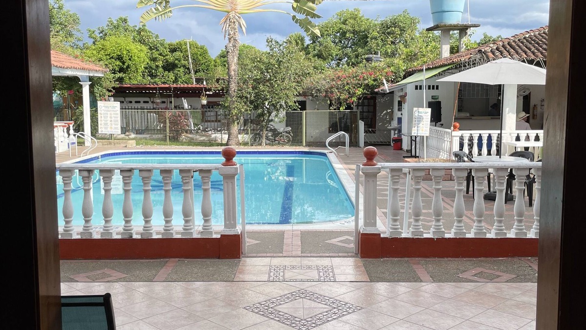 San Sebastian de Mariquita Hotel | hotel campestre yj