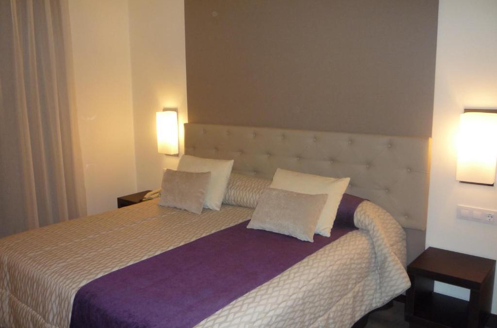 Illescas Hotel | Hotel Complejo París