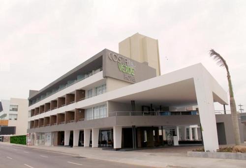 Malecon Hotel | Hotel Costa Verde
