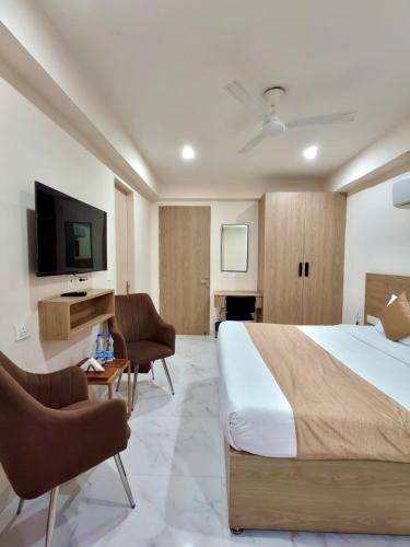 Gurugram Hotel | Hotel Cozy Residency