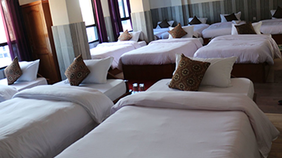 Tansen Hotel | Hotel Crown
