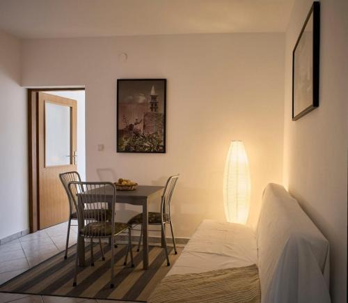 Simdega Hotel | Hotel Darbin Lounge