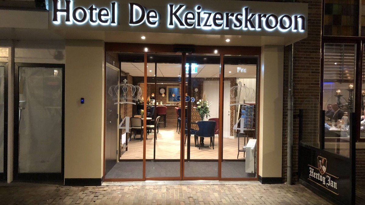Hoorn Hotel | Hotel De Keizerskroon