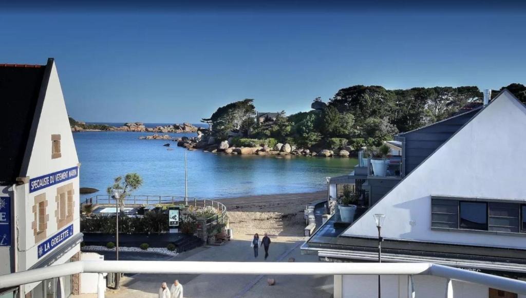Perros-Guirec Hotel | Hotel De L'Europe