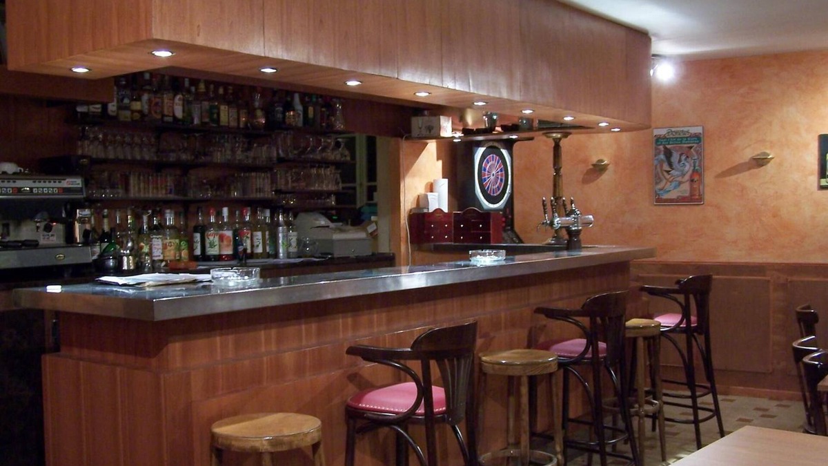 Bar-sur-Aube Hotel | HOTEL DE LA POMME D'OR