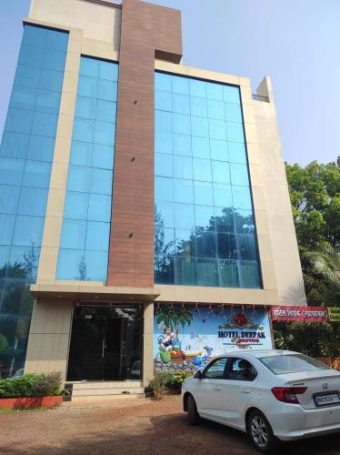 Ganpatipule Hotel | Hotel Deepak Executive, Ganpatipule