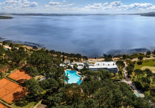 Punta Ballena Hotel | Hotel del Lago Golf & Art Resort