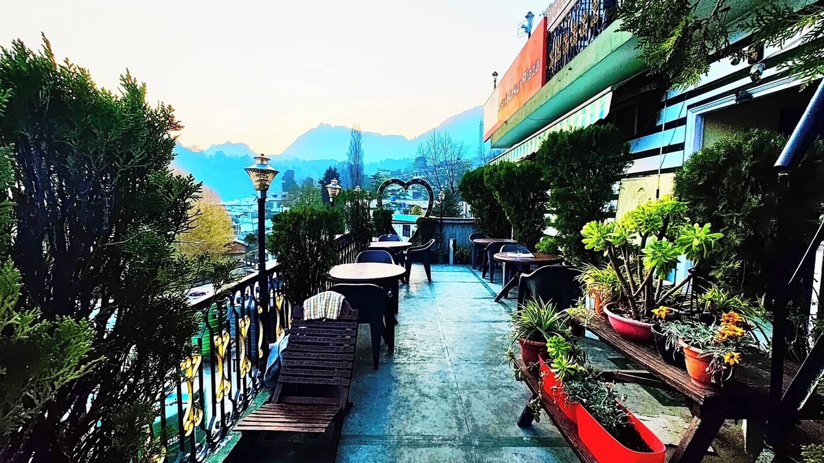 Mallital Hotel | Hotel Deluxe Ankur Lake View Nainital