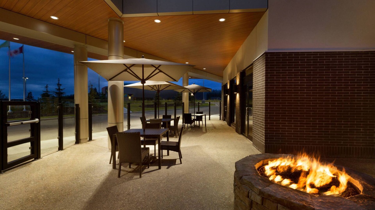 Cold Lake Hotel | Hotel Dene & Conference Centre