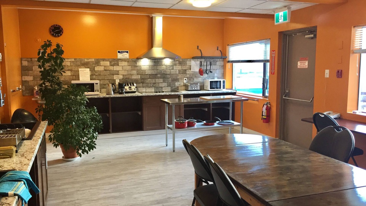 Lillooet Hotel | Hotel DeOro