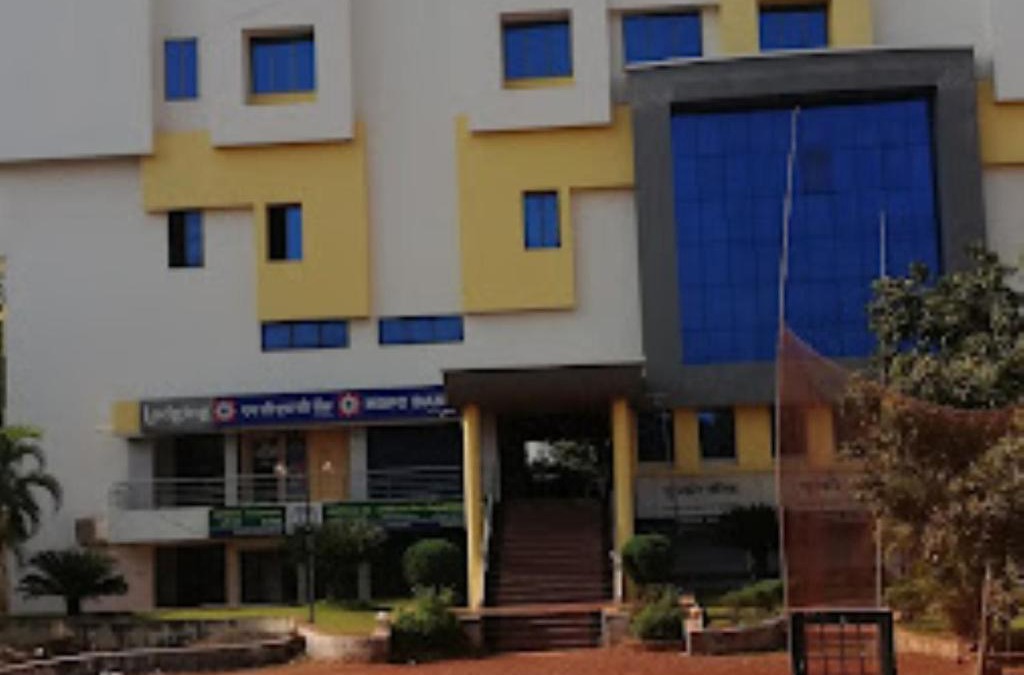 Devgad Hotel | Hotel Diamond Devgad
