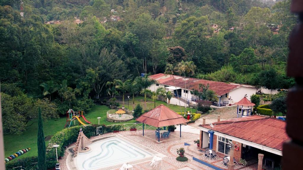 Pacho Hotel | Hotel Diego Pacho
