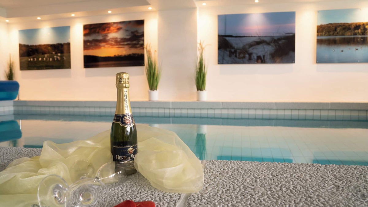 Malente Hotel | Hotel Diekseequell
