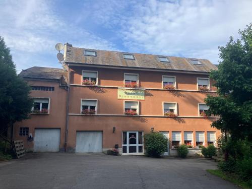 Kehlen Hotel | Hotel Direndall