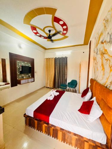 Kaimganj Hotel | Hotel DreamVista