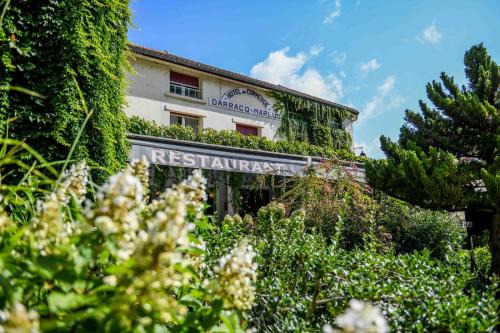 Amou Hotel | Hotel du Commerce