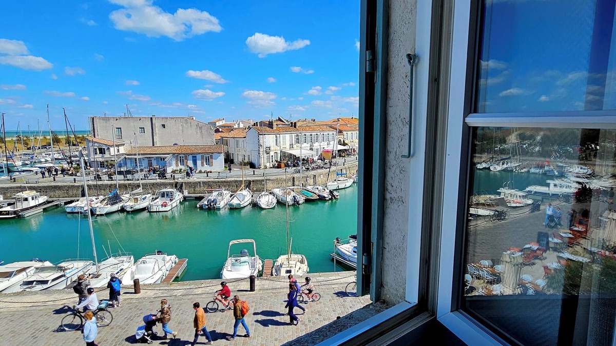 Saint-Martin-de-Re Hotel | Hotel Du Port