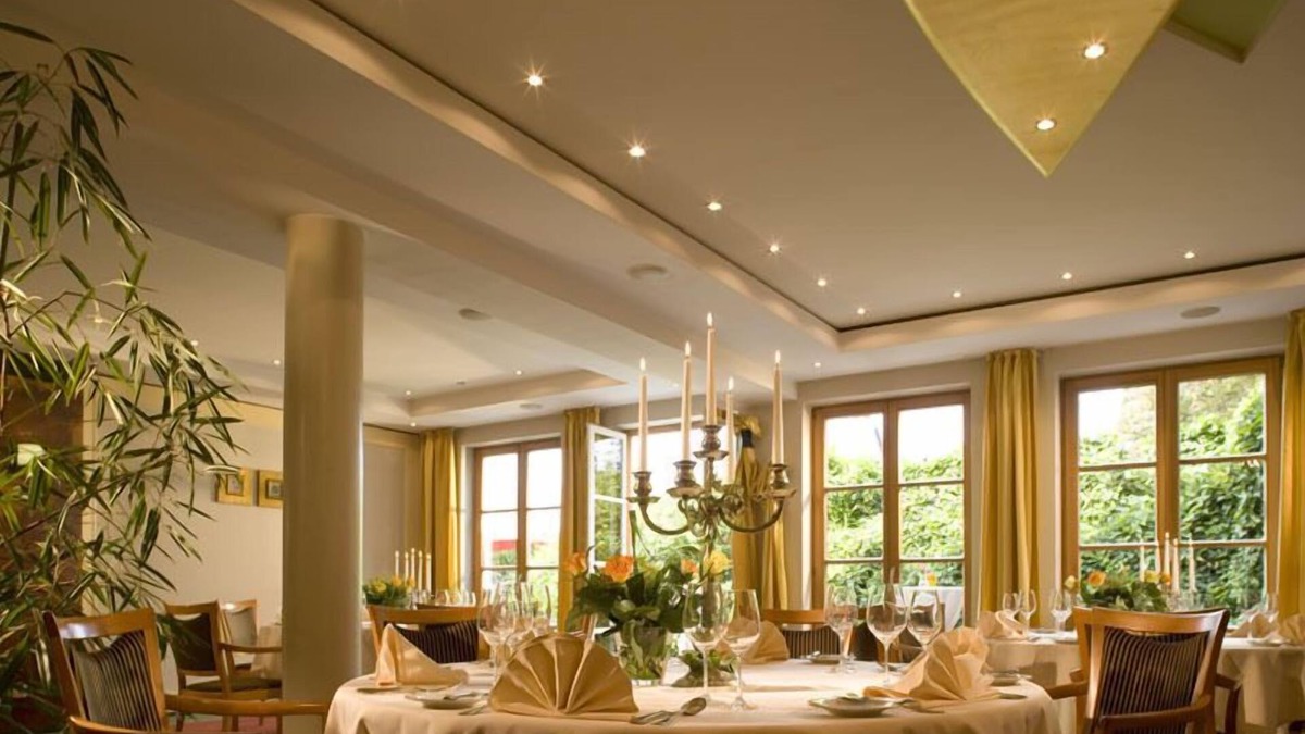 Ransbach-Baumbach Hotel | Hotel Eisbach
