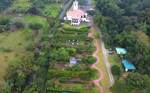Barva Hotel | Hotel El Arca, Jardín Botánico y Restaurante