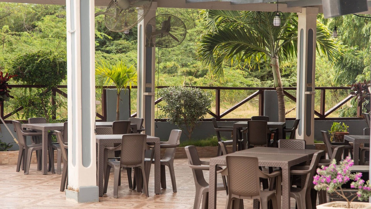 Azua Hotel | Hotel el barco