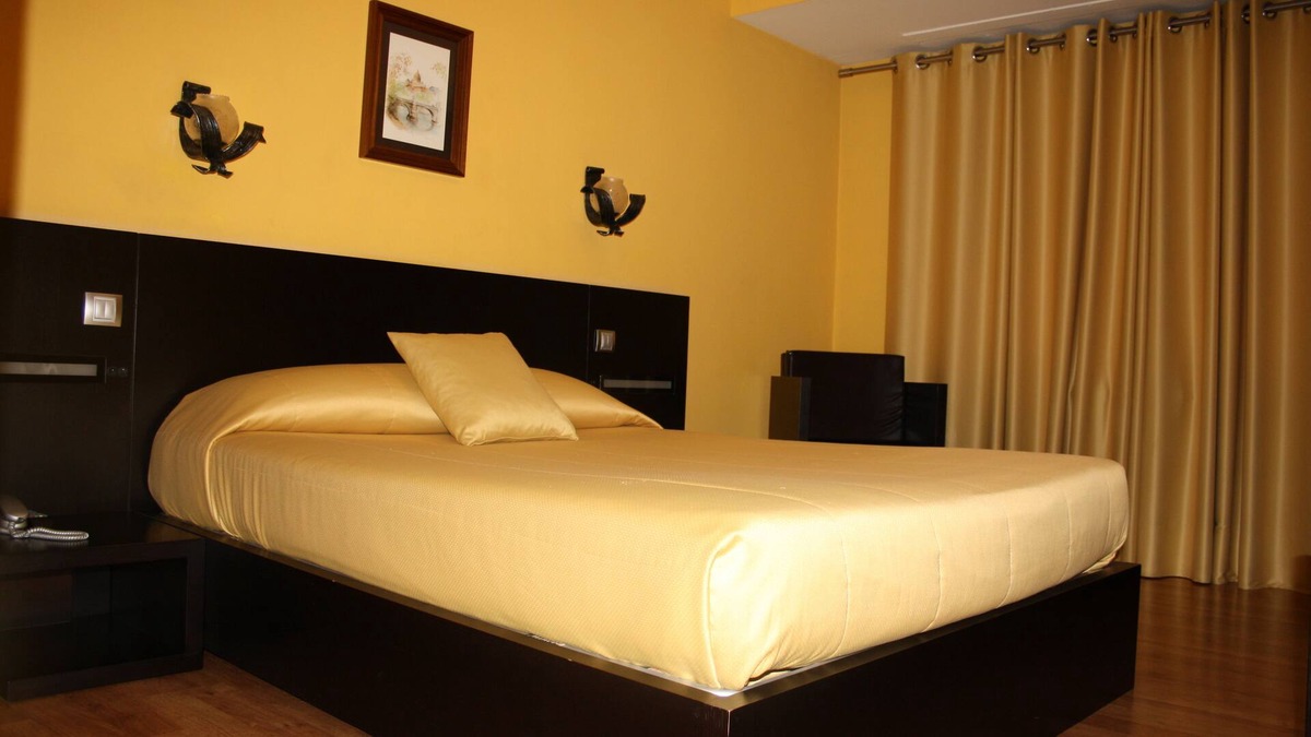 Lalin Hotel | Hotel El Palacio