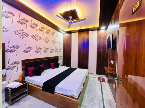 Mathura Hotel | Hotel Elite Club