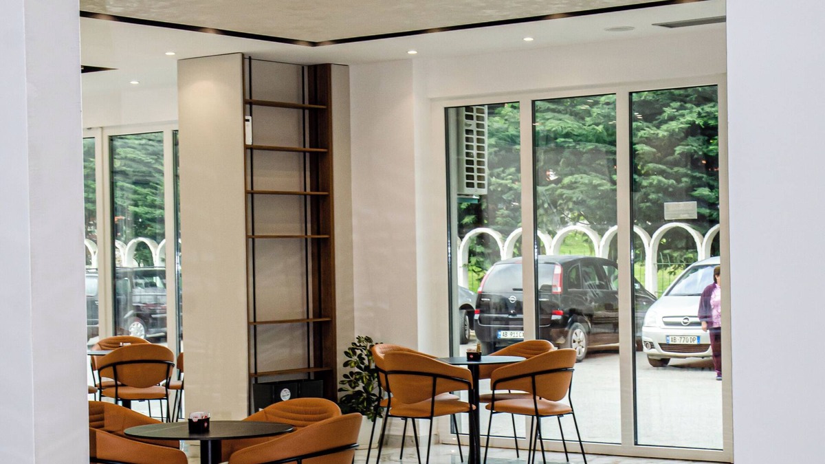 Diber Hotel | Hotel ERALD