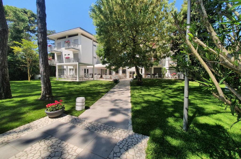 Lignano Pineta Hotel | Hotel Eurovil Garni