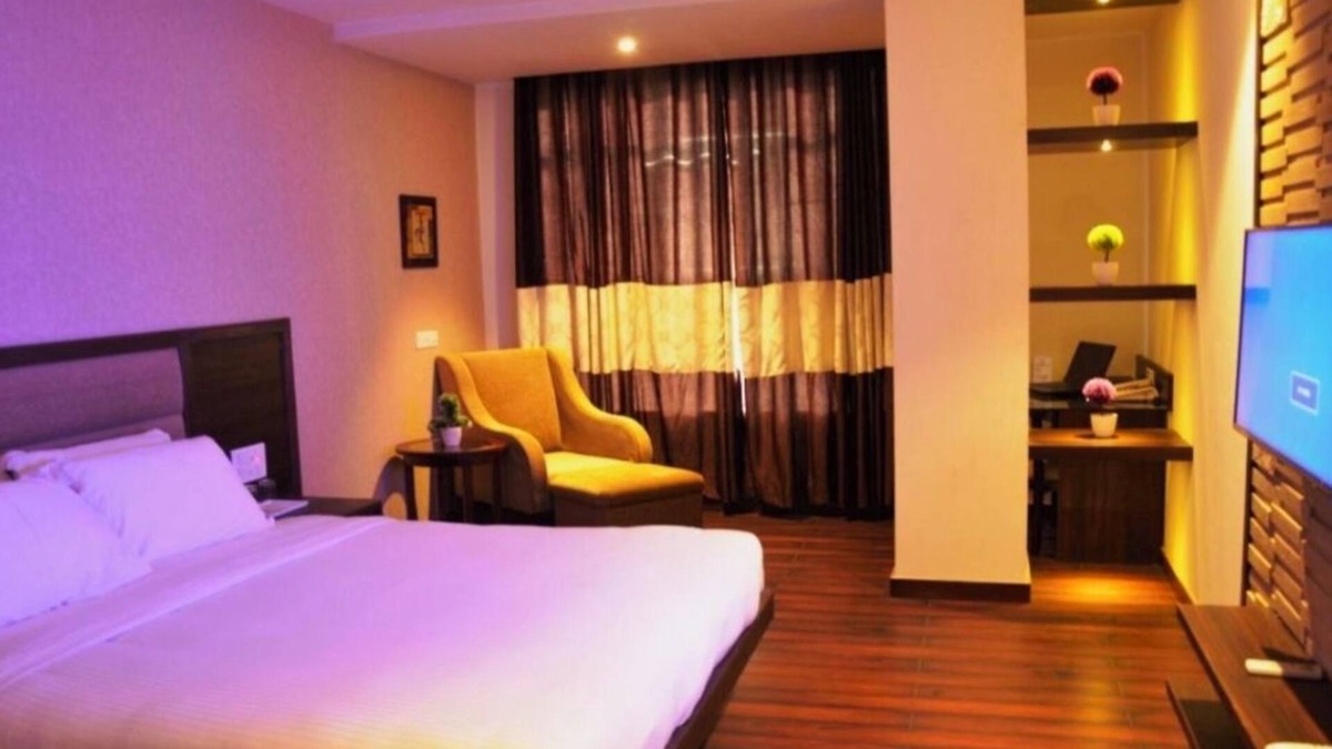 Sikar Hotel | HOTEL FORTUNE BLUE