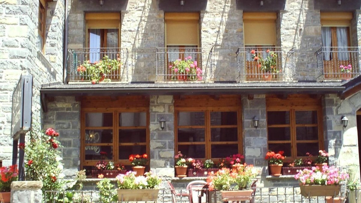 Broto Hotel | Hotel Gabarre
